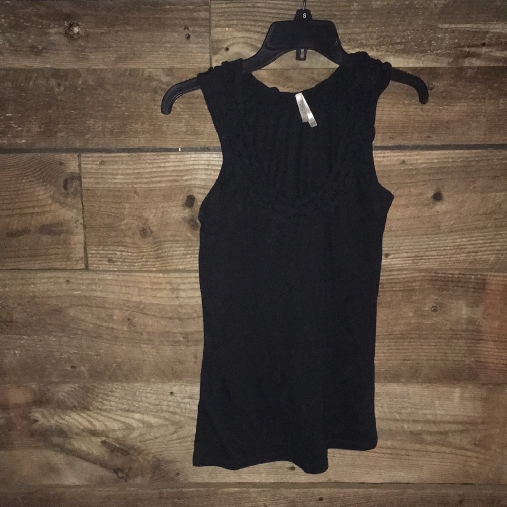 Color Story ruffle scoop neckline black Sz 2XL